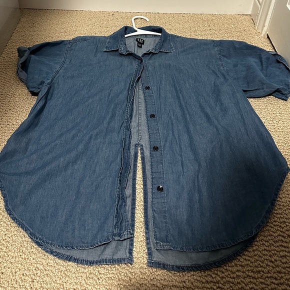 Gap Tops | Gap Split-Back Denim Shirt 100% Cotton | Size Small | Blue - Picture 4 of 8